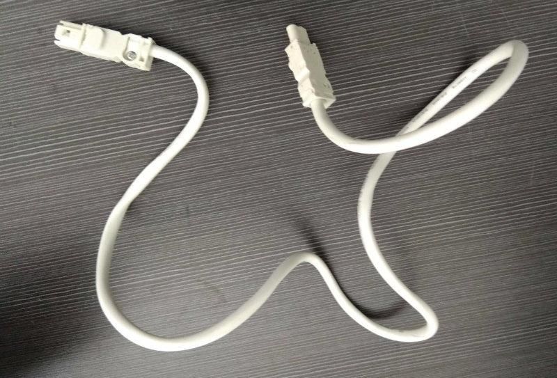 Extension Cable with 2 Connectors for Daisy Chain Connection