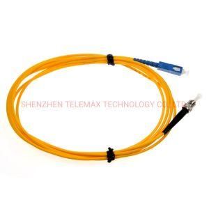 Sc/FC/LC/St/Mu/E2000 Upc APC Fiber Patch Cord