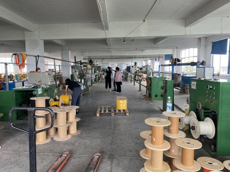 Factory Price Indoor 10 Gigabit 2/4/12 Core Bundled Aramid Yarn Optical Cable Om3 Om4
