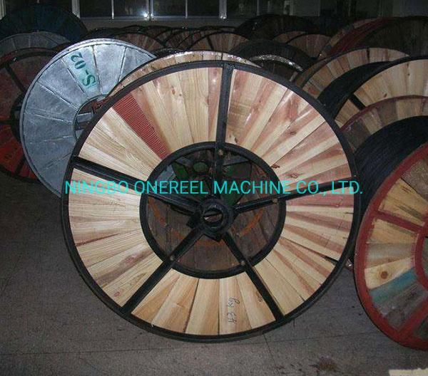 High Capacity Pine Wood Cable Spool