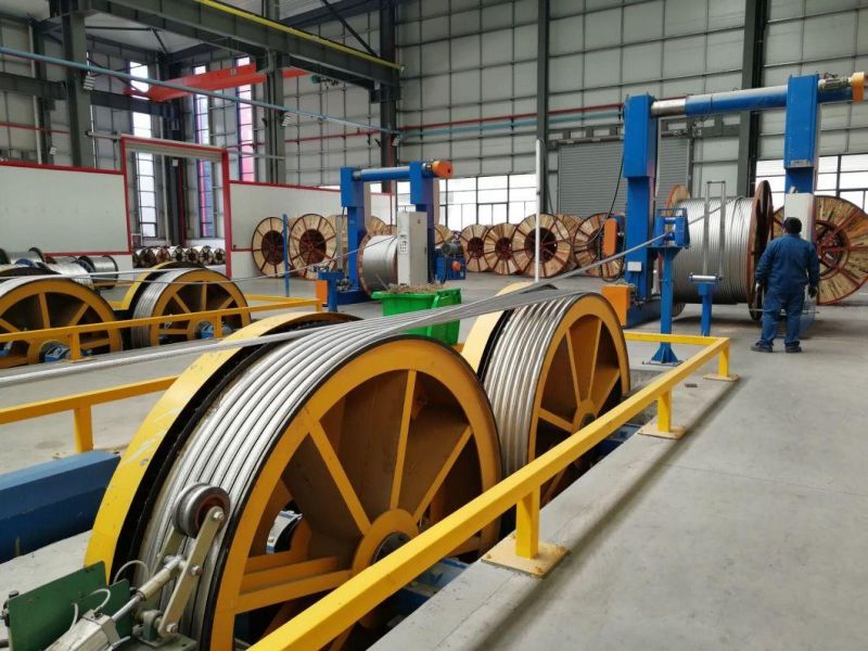 4 Core XLPE Aluminum Power Cable 4X120mm 4X185mm Underground Cable 0.6/1kv