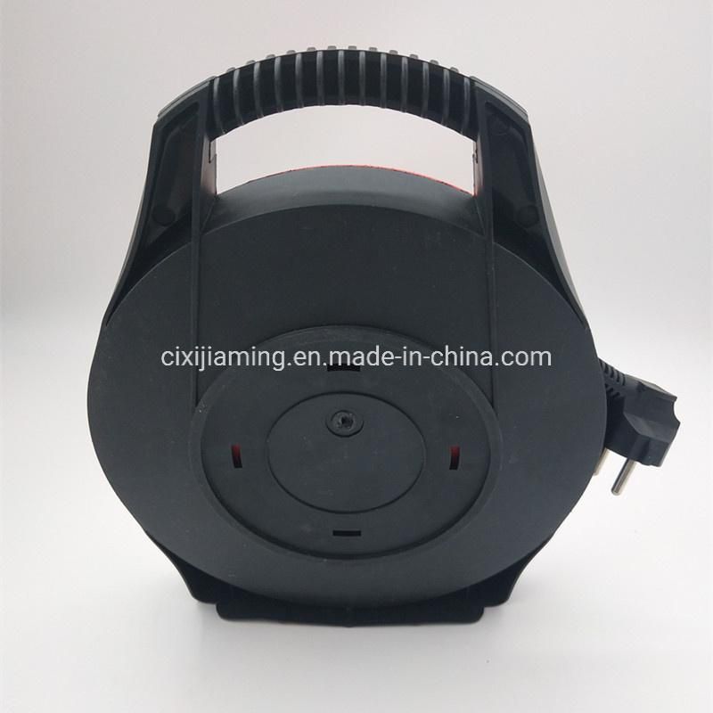 Jm0110A-Cr-17bu German Type Cable Reel with Children Protection and 2*Usbs