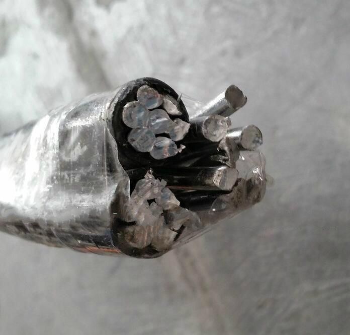 Aluminum XLPE Cable ACSR 3*1/0 AWG Insulated Overhead ABC Cable