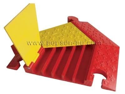 Turn Right Module Temporary Floor Cable Protector PU/Rubber